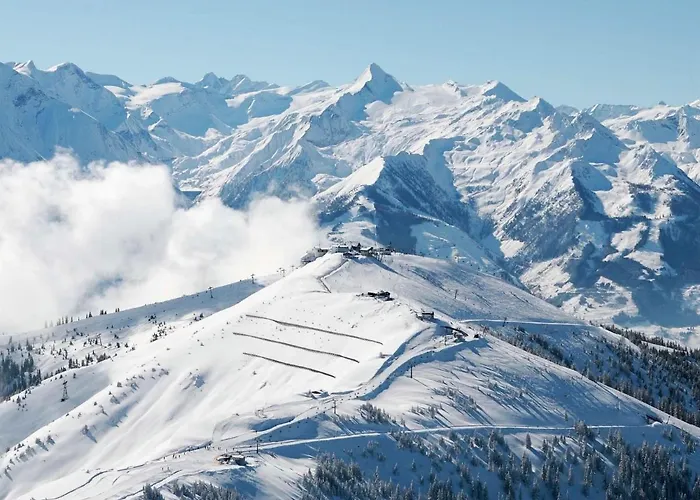 In With Ski-in Ski-out Access Σπίτι διακοπών