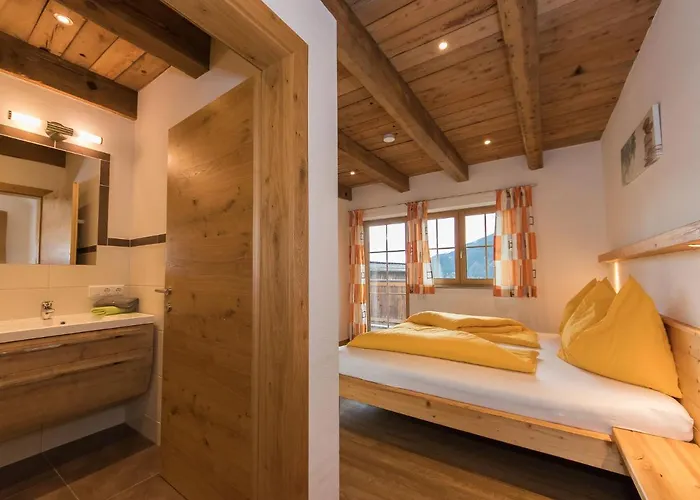 Vakantiehuis In With Ski-in Ski-out Access