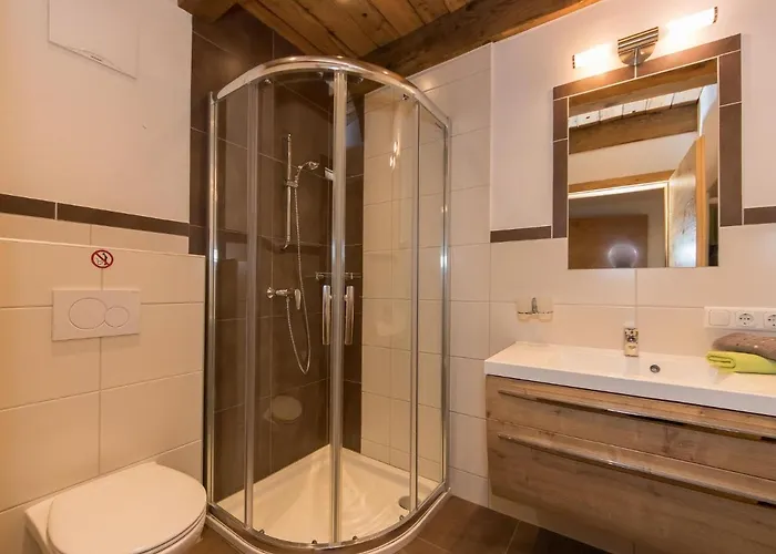 Vakantiehuis In With Ski-in Ski-out Access